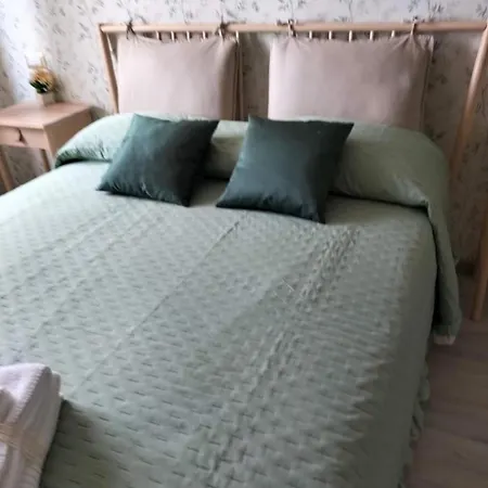 Domus Mariae Bed & Breakfast *